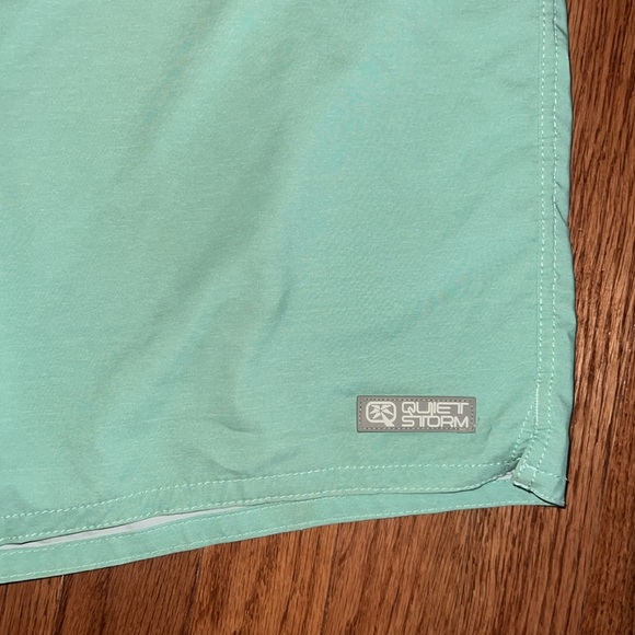 Quiet Storm Tropical Light Green Swim Bottoms / Trunks Men’s Size 38 - Picture 2 of 6